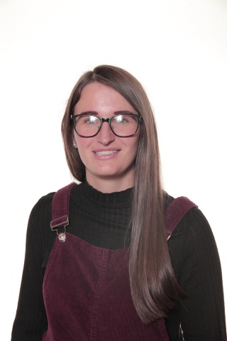 Mrs Holtom - Year 2 TA